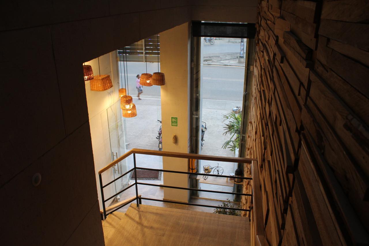 Hotel Hausen Lorica ภายนอก รูปภาพ